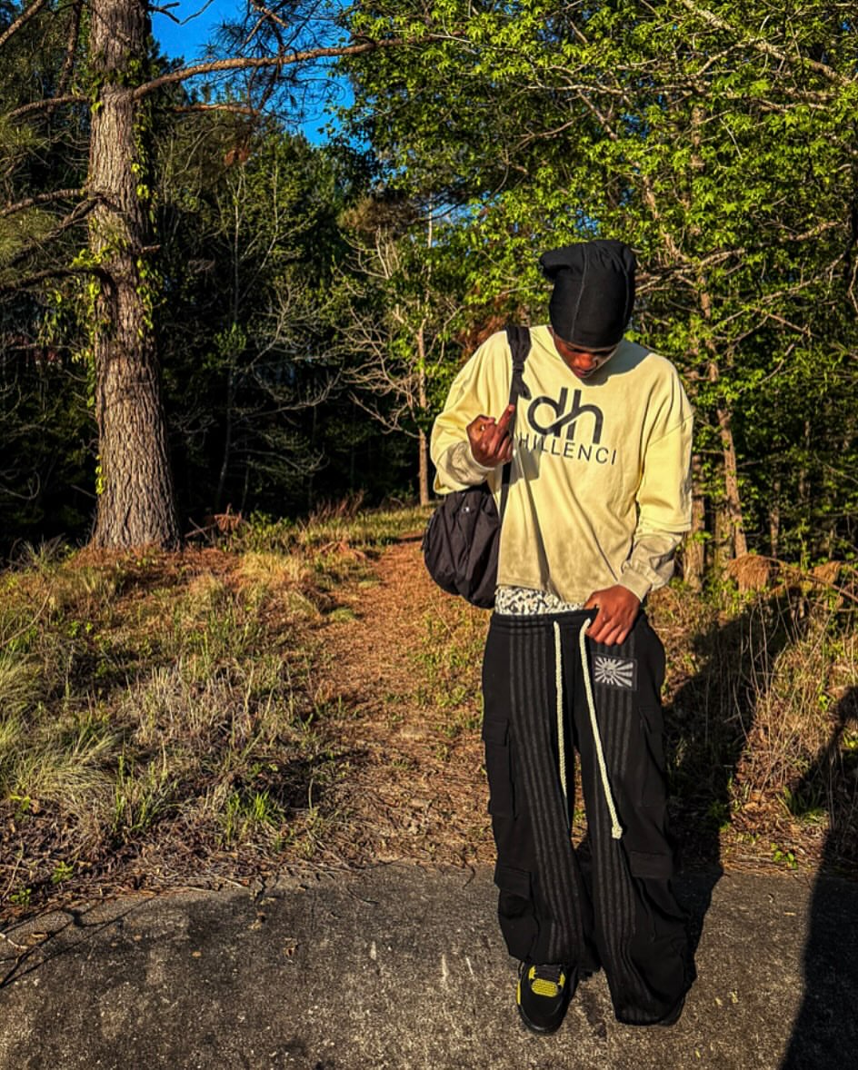 DIRTY HILLENCI LONGSLEEVE